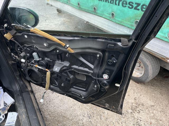 bontott MAZDA 3 Üzemanyag Szivattyú