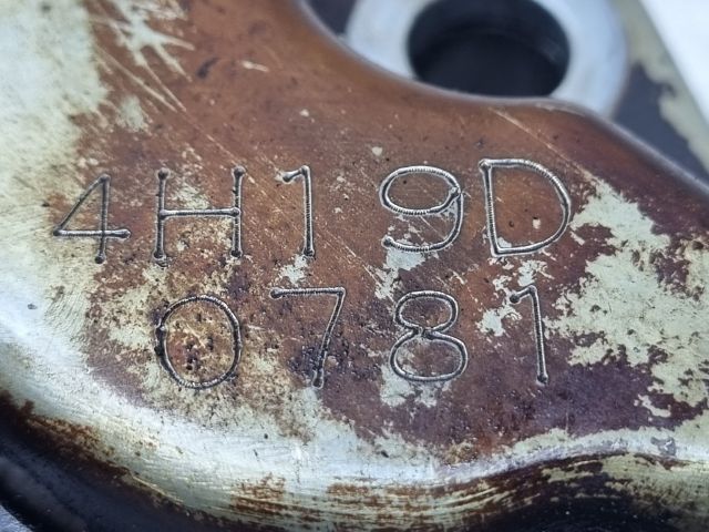 bontott MAZDA 3 Olajszivattyú