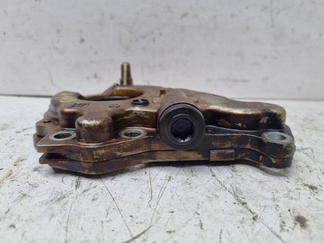 bontott MAZDA 3 Olajszivattyú