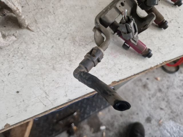 bontott MAZDA 3 Porlasztó Sor / Híd