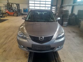 bontott MAZDA 3 Porlasztó Sor / Híd