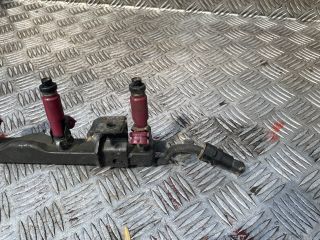 bontott MAZDA 3 Porlasztó Sor / Híd