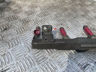 bontott MAZDA 3 Porlasztó Sor / Híd