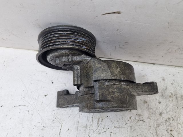 bontott MAZDA 3 Szíjfeszítő Görgő