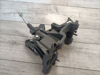 bontott MAZDA 3 Váltó Kulissza