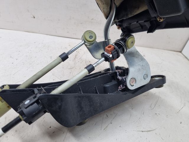 bontott MAZDA 3 Váltó Kulissza