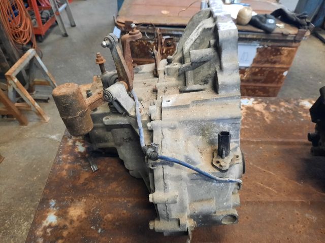 bontott MAZDA 3 Váltó (Mechanikus)