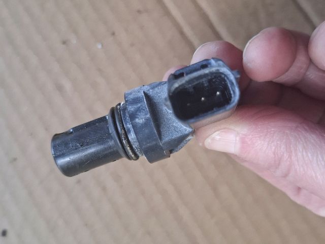 bontott MAZDA 3 Vezérműtengely Fordulatszám Jeladó