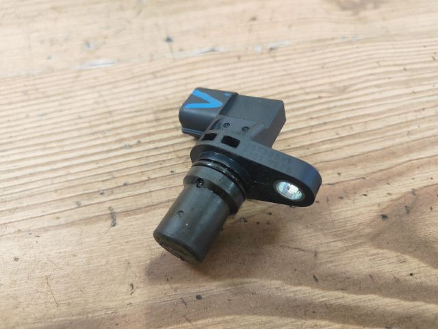 bontott MAZDA 3 Vezérműtengely Fordulatszám Jeladó