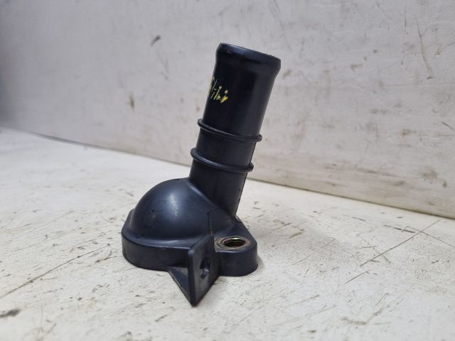 bontott MAZDA 3 Vízcső