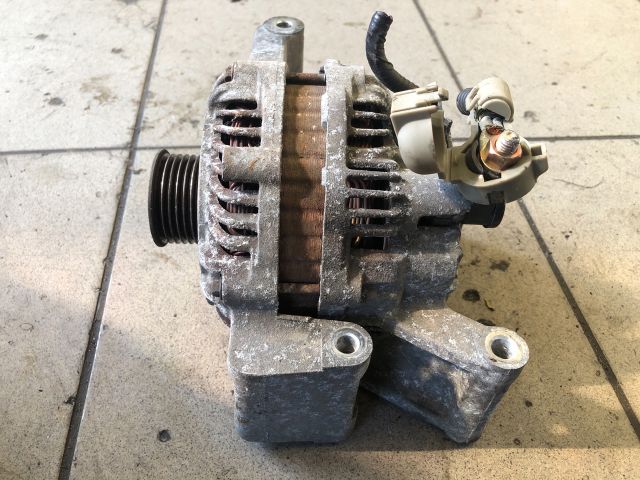 bontott MAZDA 3 Generátor