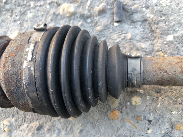 bontott MAZDA 3 Jobb Féltengely