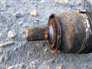 bontott MAZDA 3 Jobb Féltengely