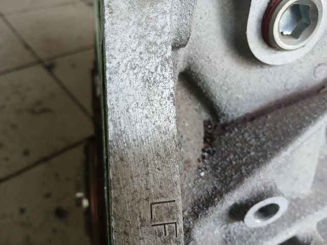 bontott MAZDA 3 Motor (Fűzött blokk hengerfejjel)