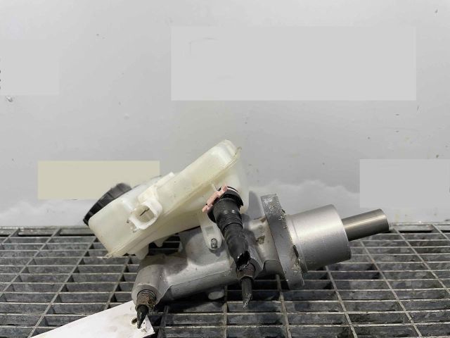 bontott MAZDA 3 Főfékhenger