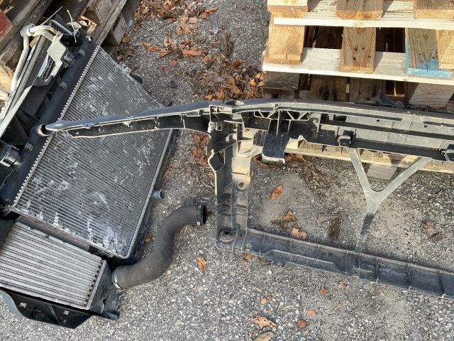 bontott MAZDA 3 Homlokfal (Üres lemez)