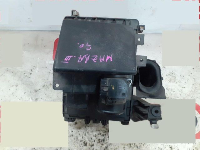 bontott MAZDA 3 Légszűrő Ház