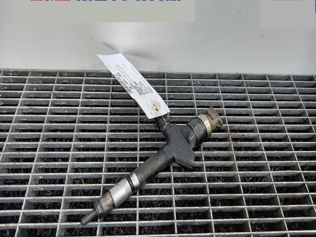 bontott MAZDA 3 Porlasztó (1 db)