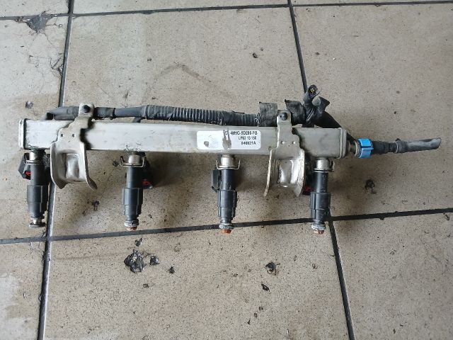 bontott MAZDA 3 Porlasztó Sor / Híd