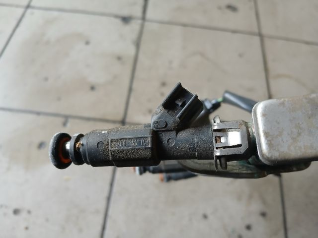 bontott MAZDA 3 Porlasztó Sor / Híd