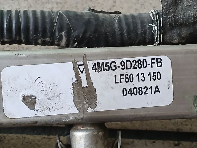 bontott MAZDA 3 Porlasztó Sor / Híd