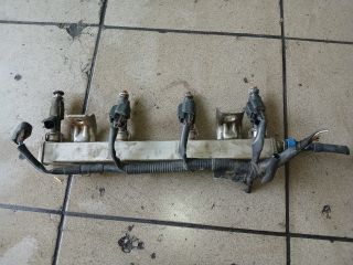 bontott MAZDA 3 Porlasztó Sor / Híd