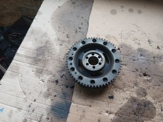 bontott MAZDA 3 Főtengely Szíjtárcsa