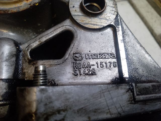 bontott MAZDA 3 Generátor Tartó Bak