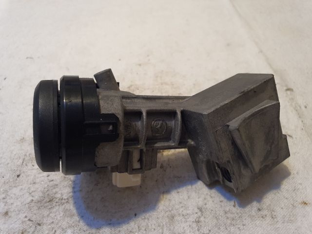 bontott MAZDA 3 Gyújtáskapcsoló