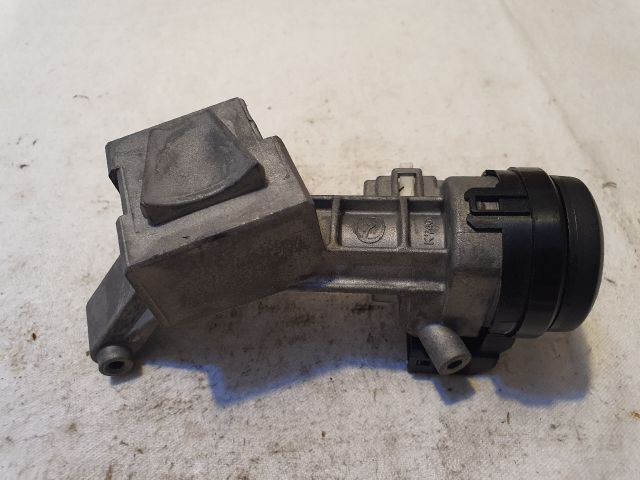 bontott MAZDA 3 Gyújtáskapcsoló