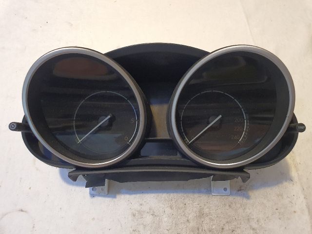 bontott MAZDA 3 Kilométeróra