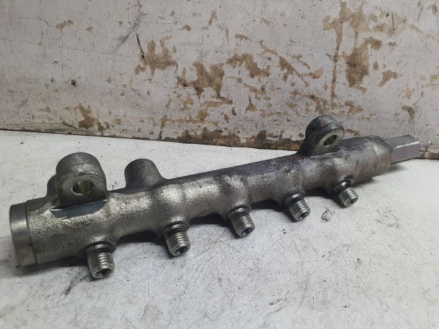 bontott MAZDA 3 Közösnyomócső