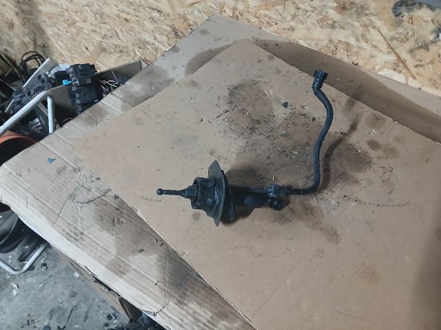 bontott MAZDA 3 Kuplung Munkahenger