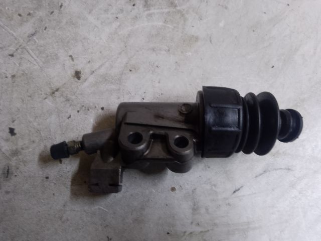 bontott MAZDA 3 Kuplung Munkahenger