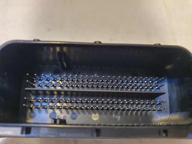 bontott MAZDA 3 Motorvezérlő