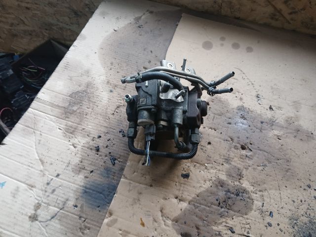 bontott MAZDA 3 Nagynyomású Szivattyú