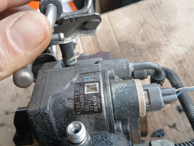 bontott MAZDA 3 Nagynyomású Szivattyú