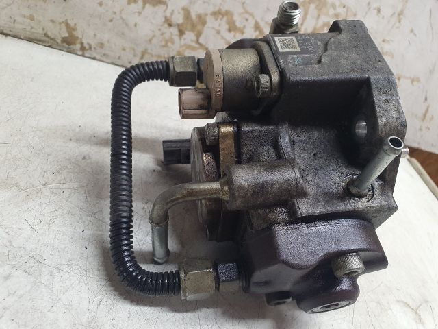 bontott MAZDA 3 Nagynyomású Szivattyú