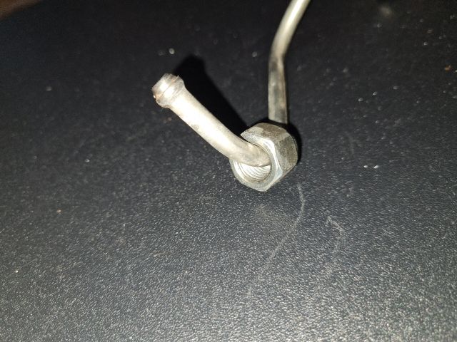 bontott MAZDA 3 Nagynyomású Üzemanyag Gyűjtőcső