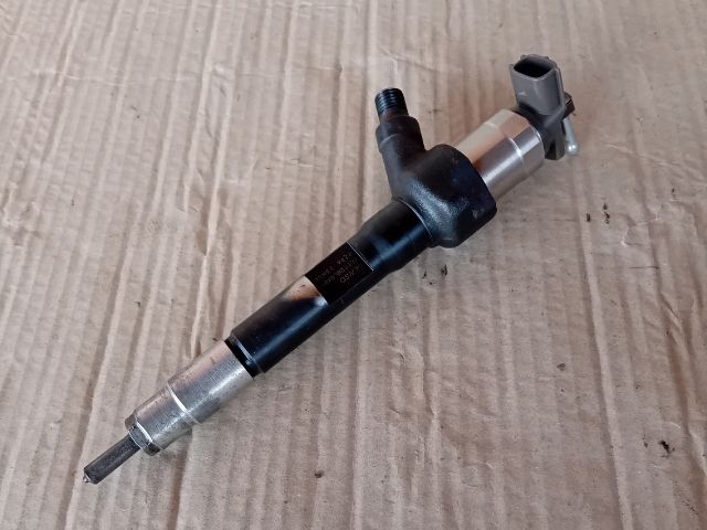 bontott MAZDA 3 Porlasztó (1 db)