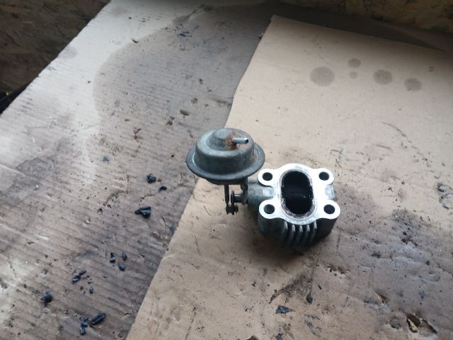 bontott MAZDA 3 Szívósor Állító Vákuumszelep