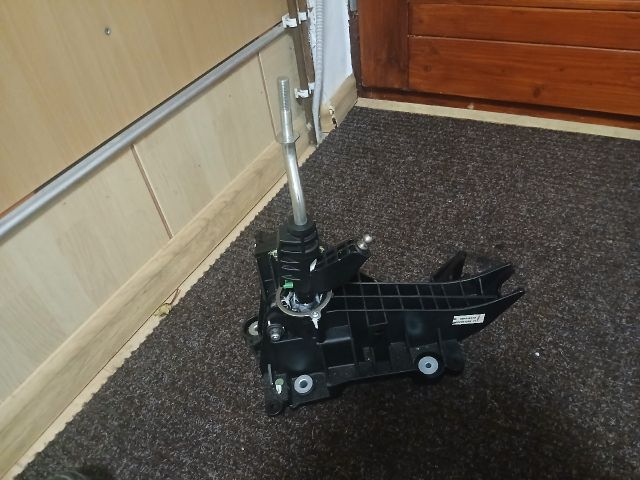 bontott MAZDA 3 Váltókar (Mechanikus)