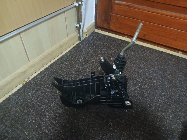 bontott MAZDA 3 Váltókar (Mechanikus)