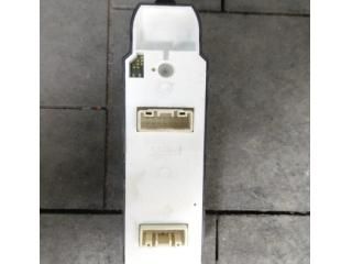 bontott MAZDA 3 Ablakemelő Kapcsoló Négyes / Kettes