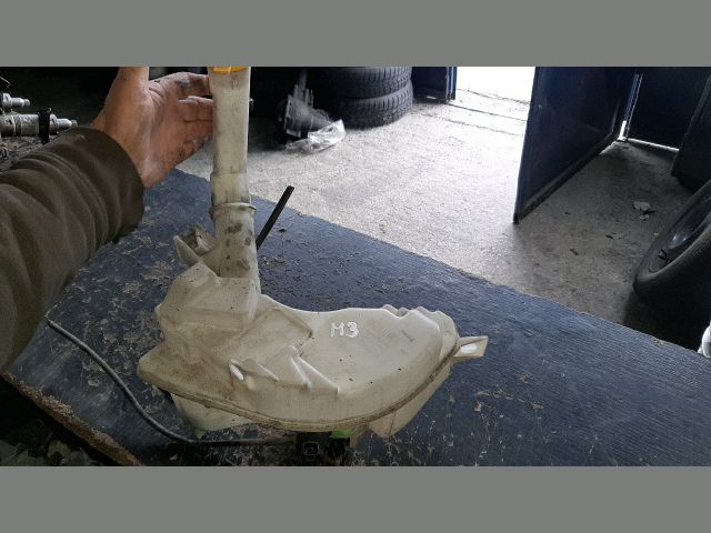 bontott MAZDA 3 Ablakmosó Tartály