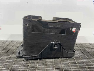 bontott MAZDA 3 Akkumulátor Tartó