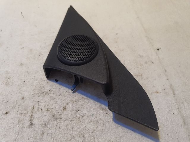 bontott MAZDA 3 Bal A Oszlop Hangszóró Burkolat