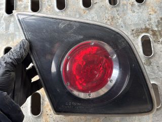 bontott MAZDA 3 Bal Belső Hátsó Lámpa