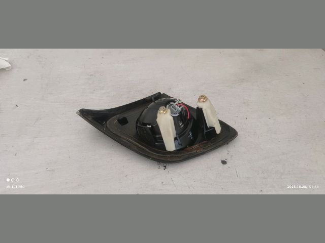 bontott MAZDA 3 Bal Belső Hátsó Lámpa