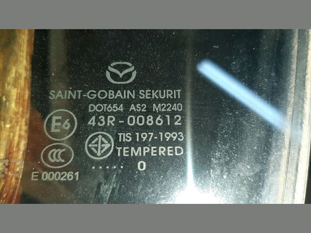 bontott MAZDA 3 Bal első Ablak